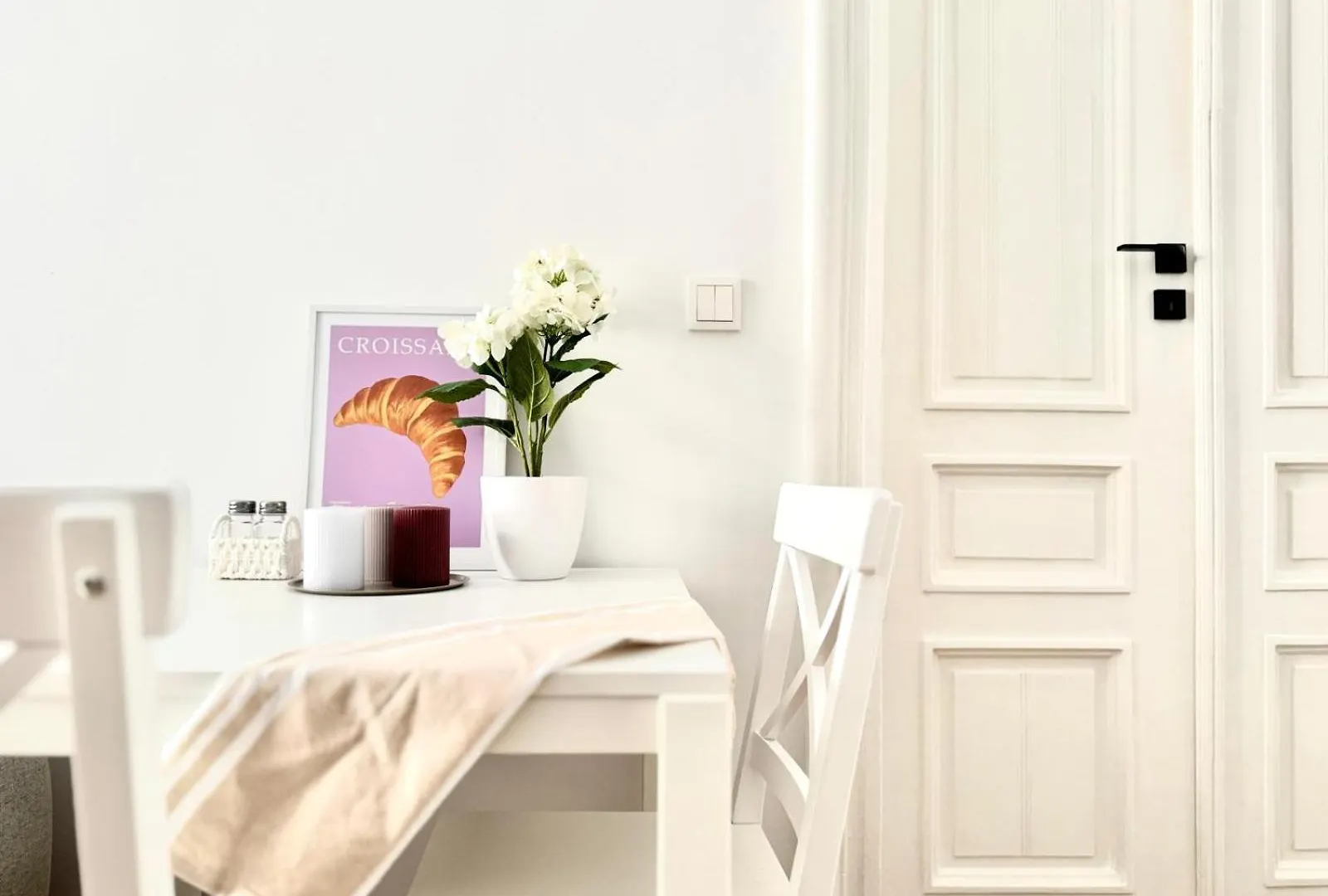 Luxury Design Apartments - Poznanska Warsaw City Center 0*,  Polonya