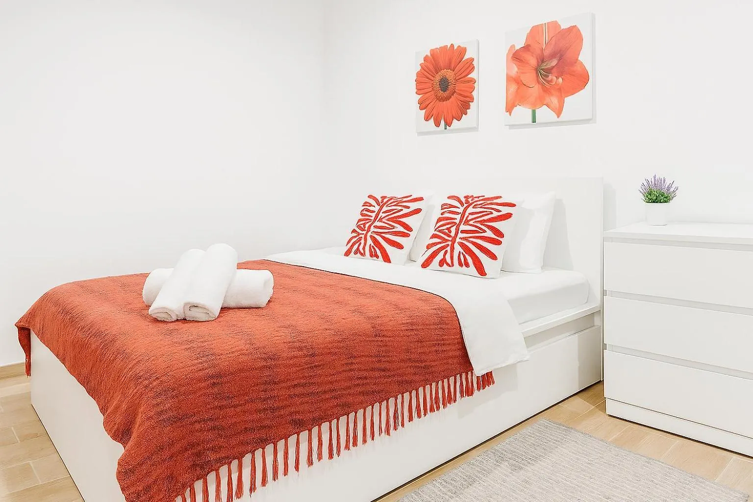Luxury Design Apartments - Poznanska Warsaw City Center 0*,  Polonya