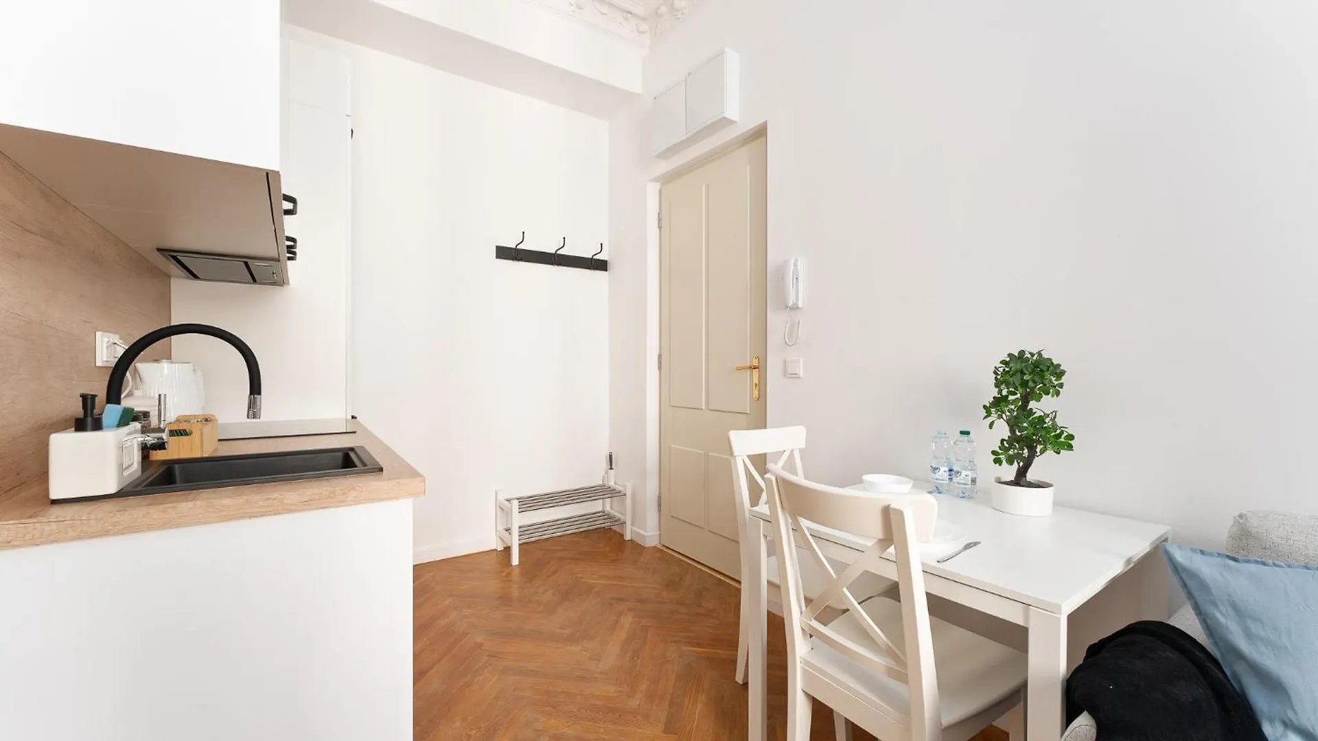 Luxury Design Apartments - Poznanska Warsaw City Center